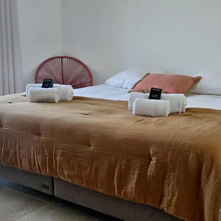 4p Avec Piscine Privée Proche De La Hébergement de vacances