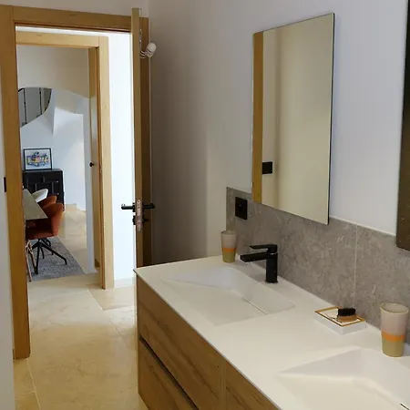 Hébergement de vacances 4p Avec Piscine Privée Proche De La