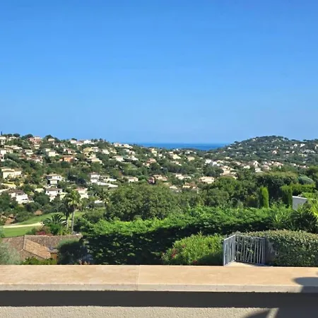 4p Avec Piscine Privée Proche De La * Sainte-Maxime